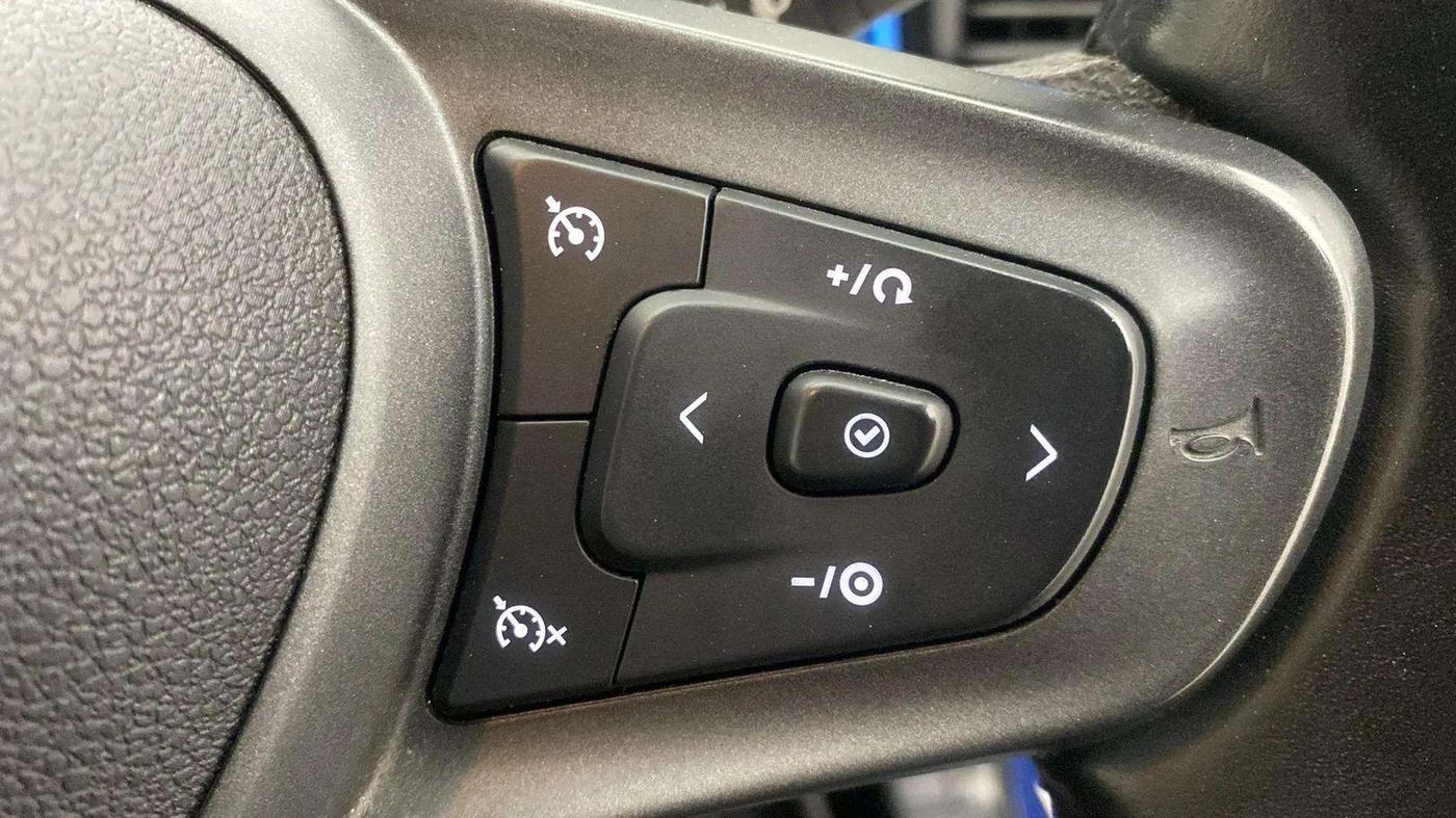 2021 Tata PUNCH CREATIVE  MT, Petrol, Manual, 15,275 km, Adaptive Cruise Control