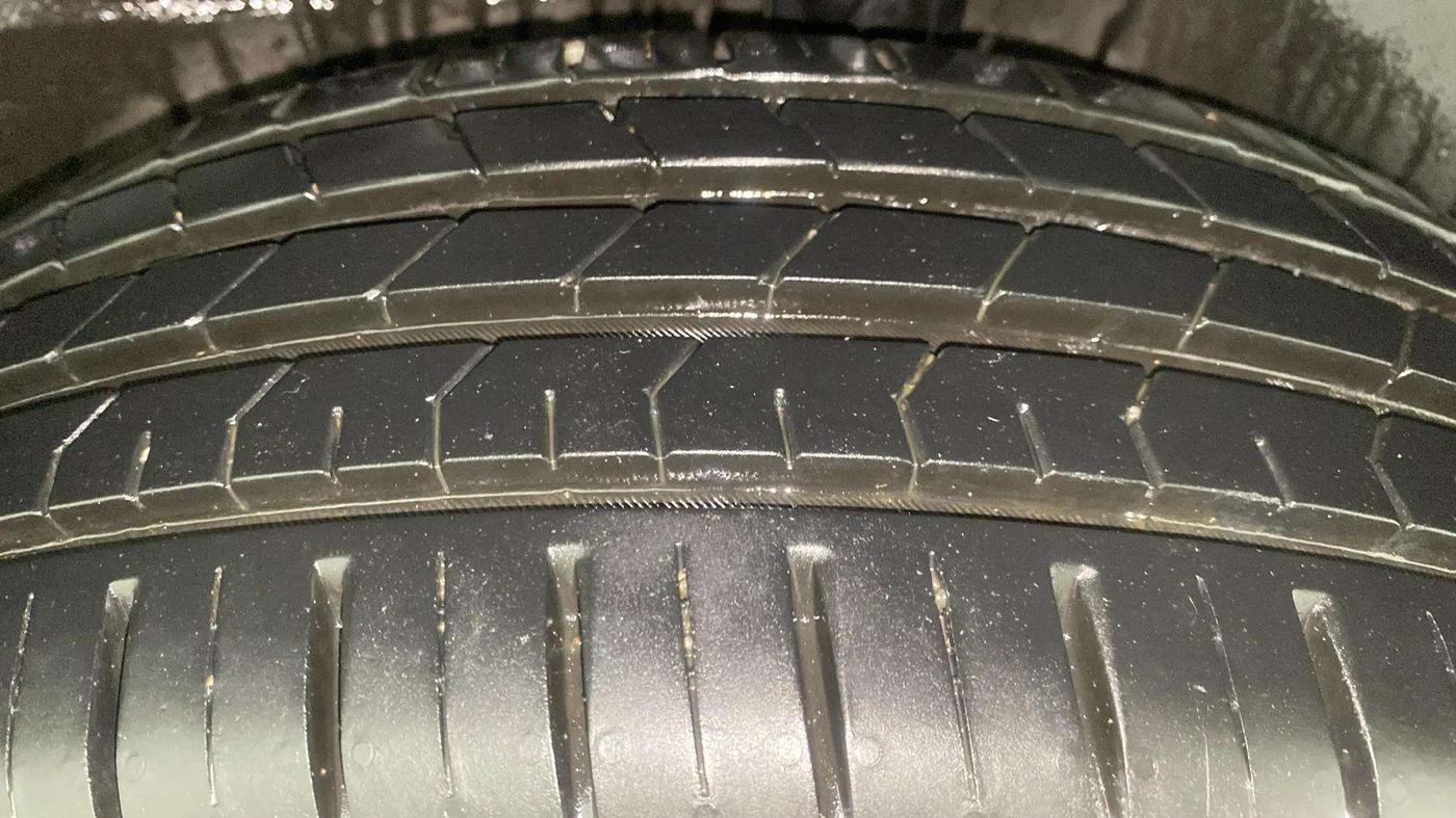 2021 Tata PUNCH CREATIVE  MT, Petrol, Manual, 15,275 km, Left Rear Tyre Tread