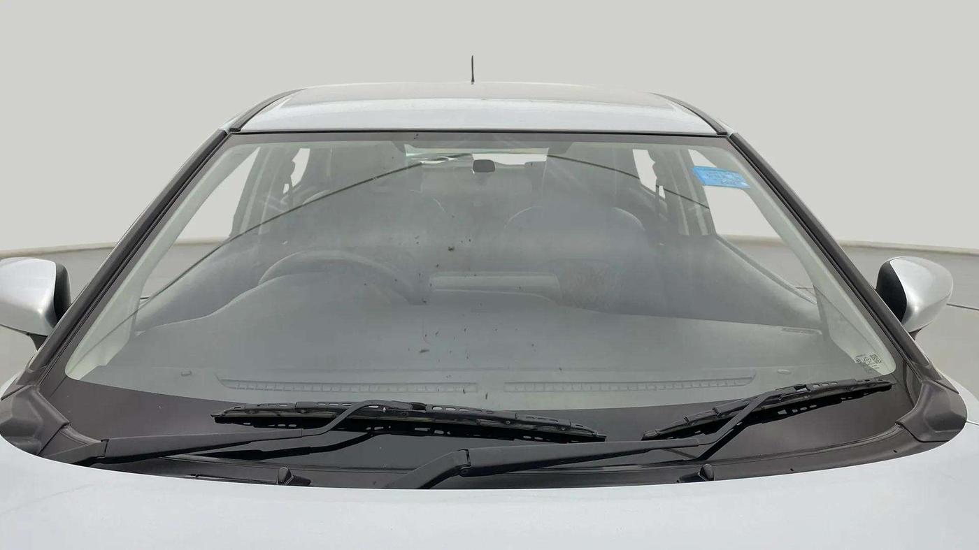 2023 Maruti Baleno ZETA PETROL 1.2, Petrol, Manual, 39,813 km, Front Windshield