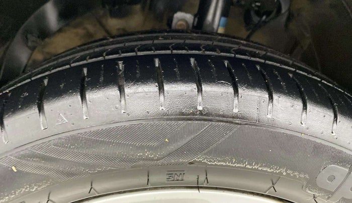 2023 Maruti Baleno ZETA PETROL 1.2, Petrol, Manual, 39,813 km, Left Front Tyre Tread