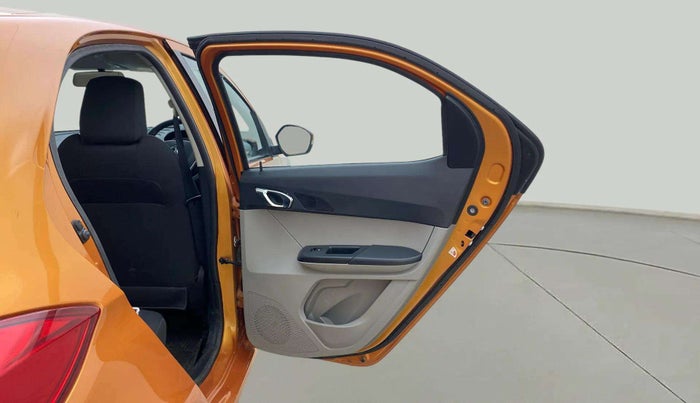 2016 Tata Tiago XZ PETROL, Petrol, Manual, 53,407 km, RHS Rear Door