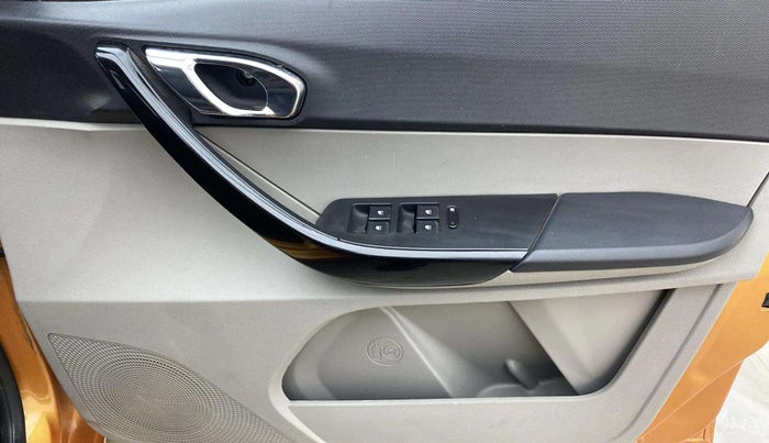 2016 Tata Tiago XZ PETROL, Petrol, Manual, 53,407 km, Driver Side Door Panels Control