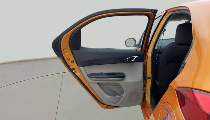 2016 Tata Tiago XZ PETROL, Petrol, Manual, 53,407 km, LHS Rear Door
