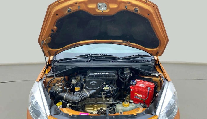 2016 Tata Tiago XZ PETROL, Petrol, Manual, 53,407 km, Open Bonet