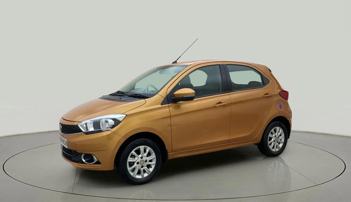 2016 Tata Tiago XZ PETROL, Petrol, Manual, 53,407 km, Left Front Diagonal