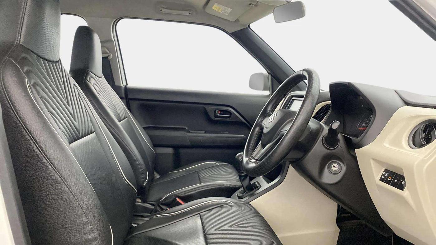 2022 Maruti New Wagon-R LXI CNG (O) 1.0, CNG, Manual, 21,280 km, Right Side Front Door Cabin