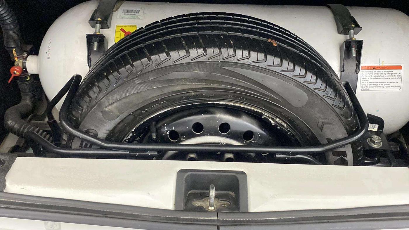 2022 Maruti New Wagon-R LXI CNG (O) 1.0, CNG, Manual, 21,280 km, Spare Tyre