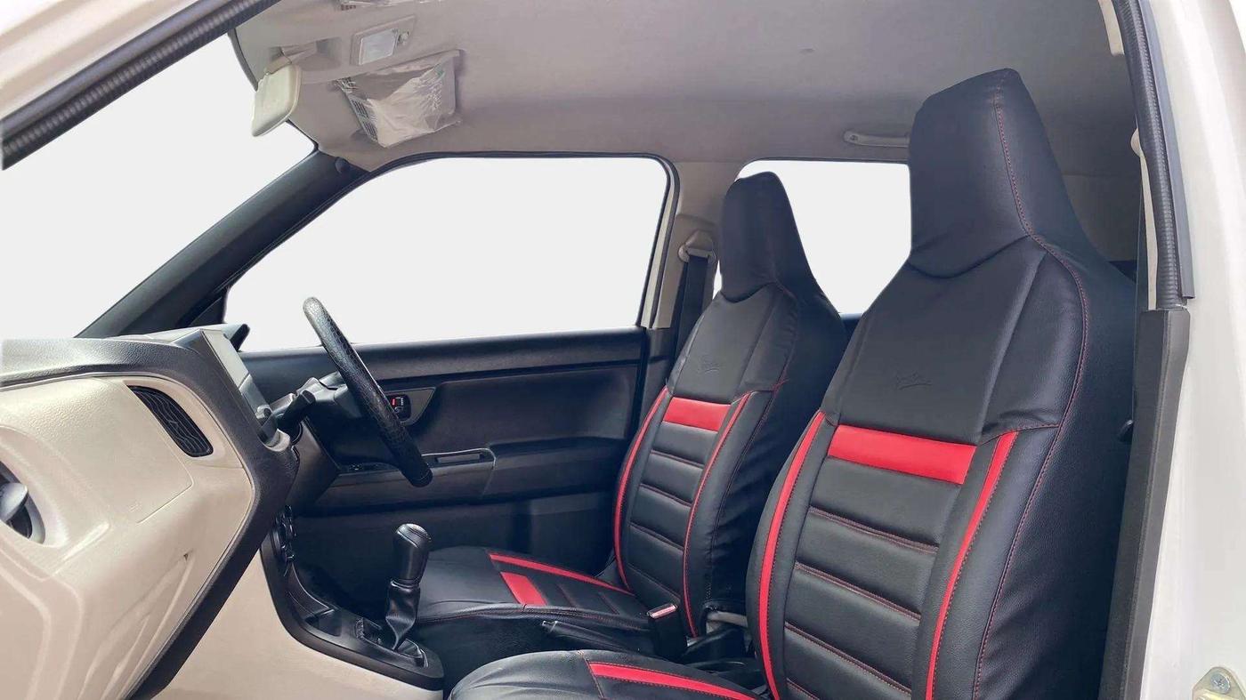 2023 Maruti New Wagon-R LXI 1.0, Petrol, Manual, 29,170 km, Right Side Front Door Cabin