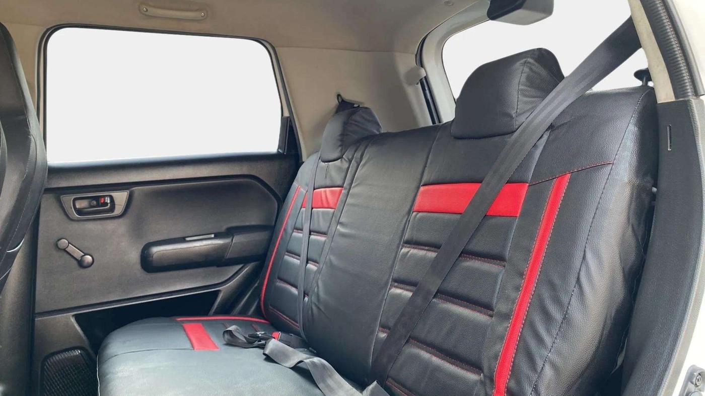 2023 Maruti New Wagon-R LXI 1.0, Petrol, Manual, 29,170 km, Right Side Rear Door Cabin