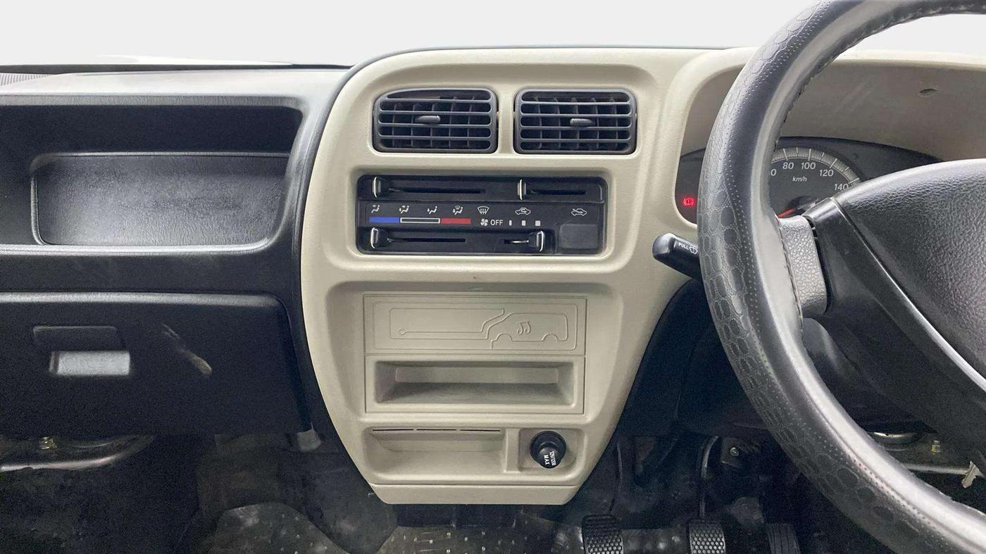 2021 Maruti Eeco 7 STR, Petrol, Manual, 20,326 km, Air Conditioner