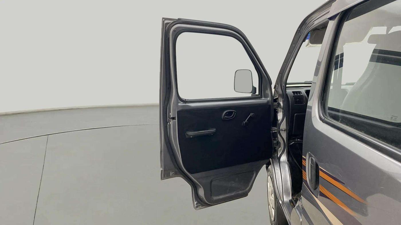2021 Maruti Eeco 7 STR, Petrol, Manual, 20,326 km, LHS Front Door