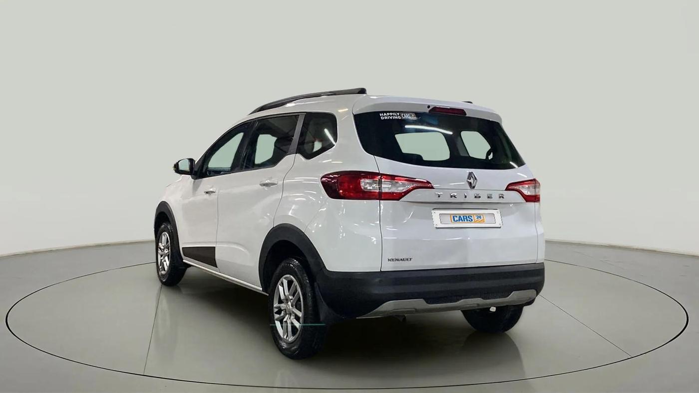 2022 Renault TRIBER RXT, Petrol, Manual, 27,645 km, Left Back Diagonal