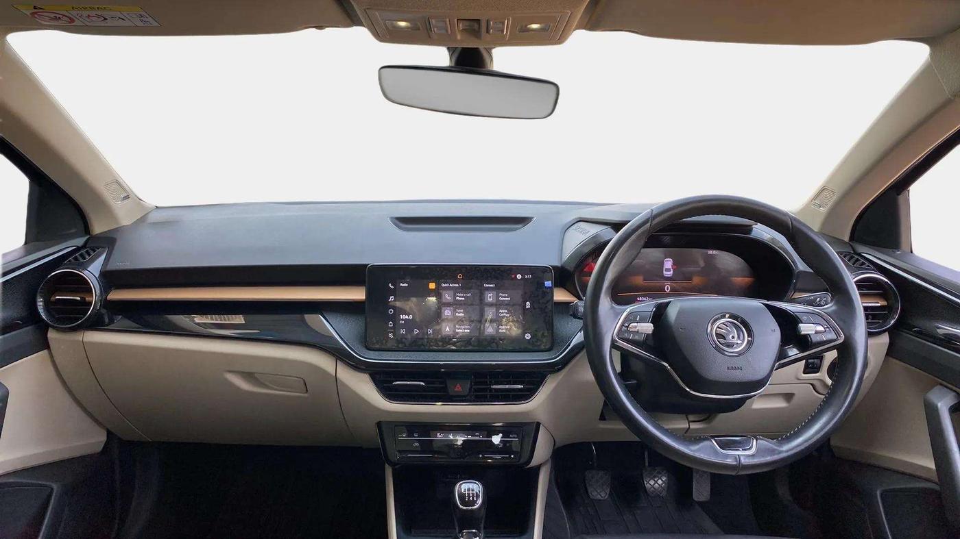 2022 Skoda SLAVIA STYLE 1.0L TSI MT, Petrol, Manual, 48,420 km, Dashboard