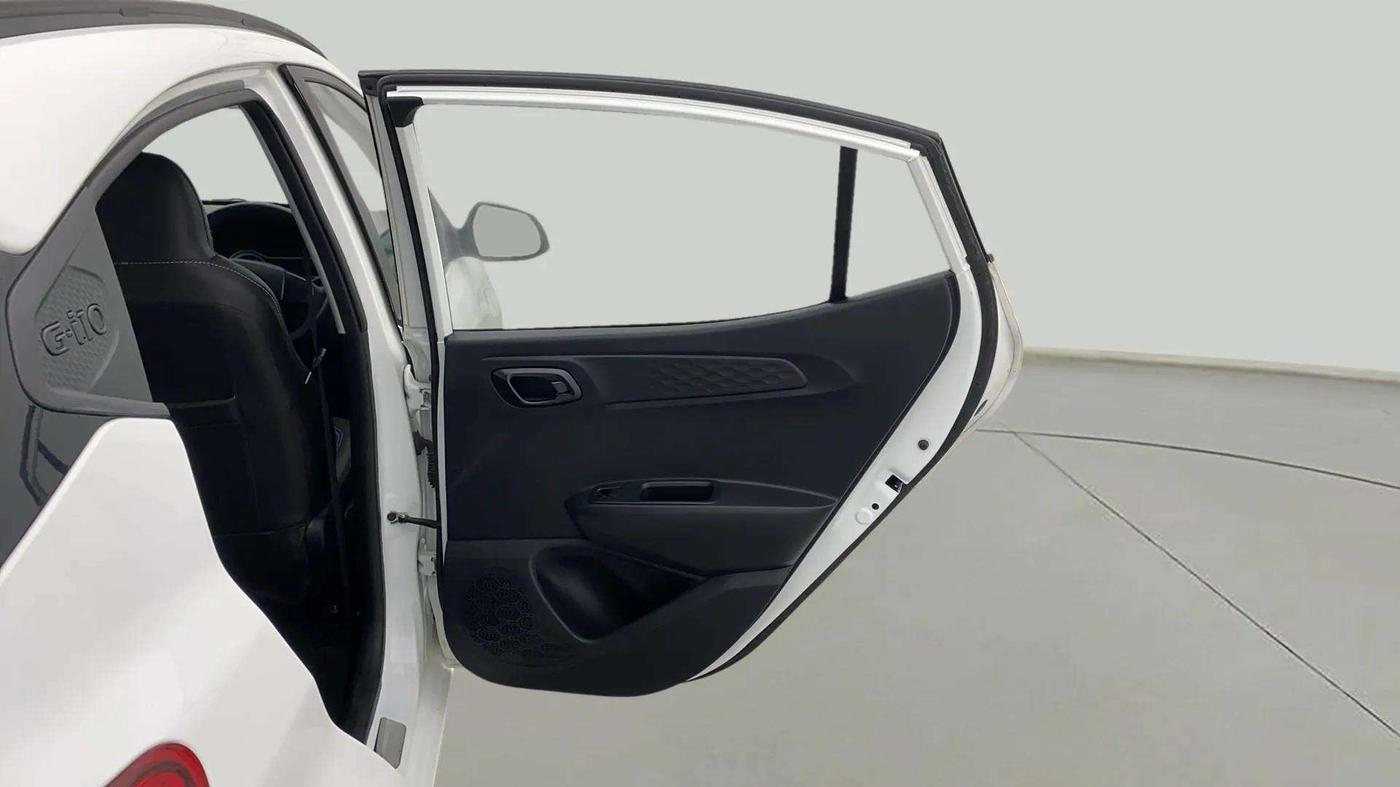 2022 Hyundai GRAND I10 NIOS SPORTZ 1.0 TURBO GDI, Petrol, Manual, 13,488 km, RHS Rear Door