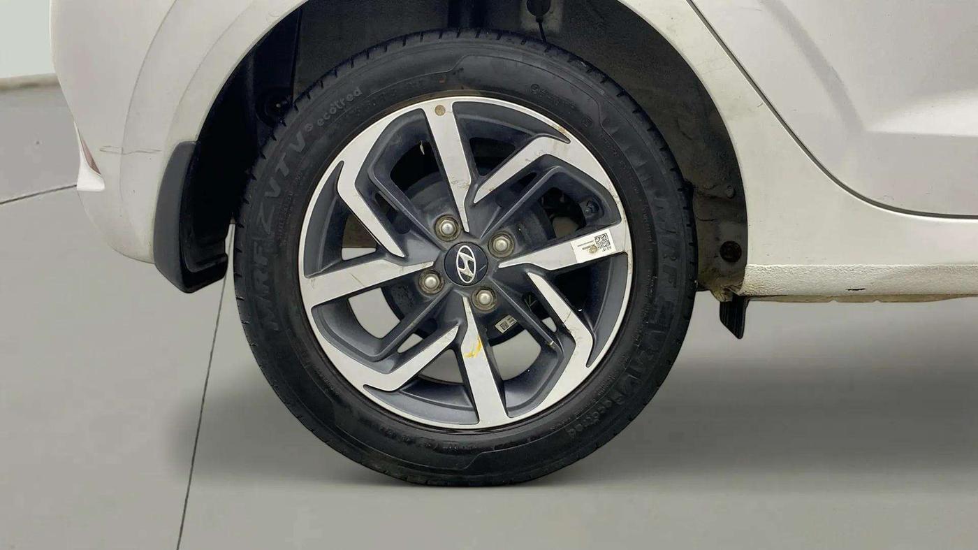 2022 Hyundai GRAND I10 NIOS SPORTZ 1.0 TURBO GDI, Petrol, Manual, 13,488 km, Right Rear Wheel