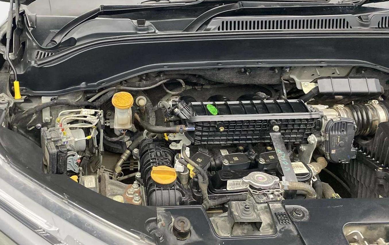2023 Tata PUNCH ACCOMPLISHED MT CAMO EDITION, Petrol, Manual, 33,438 km, Engine View - Right