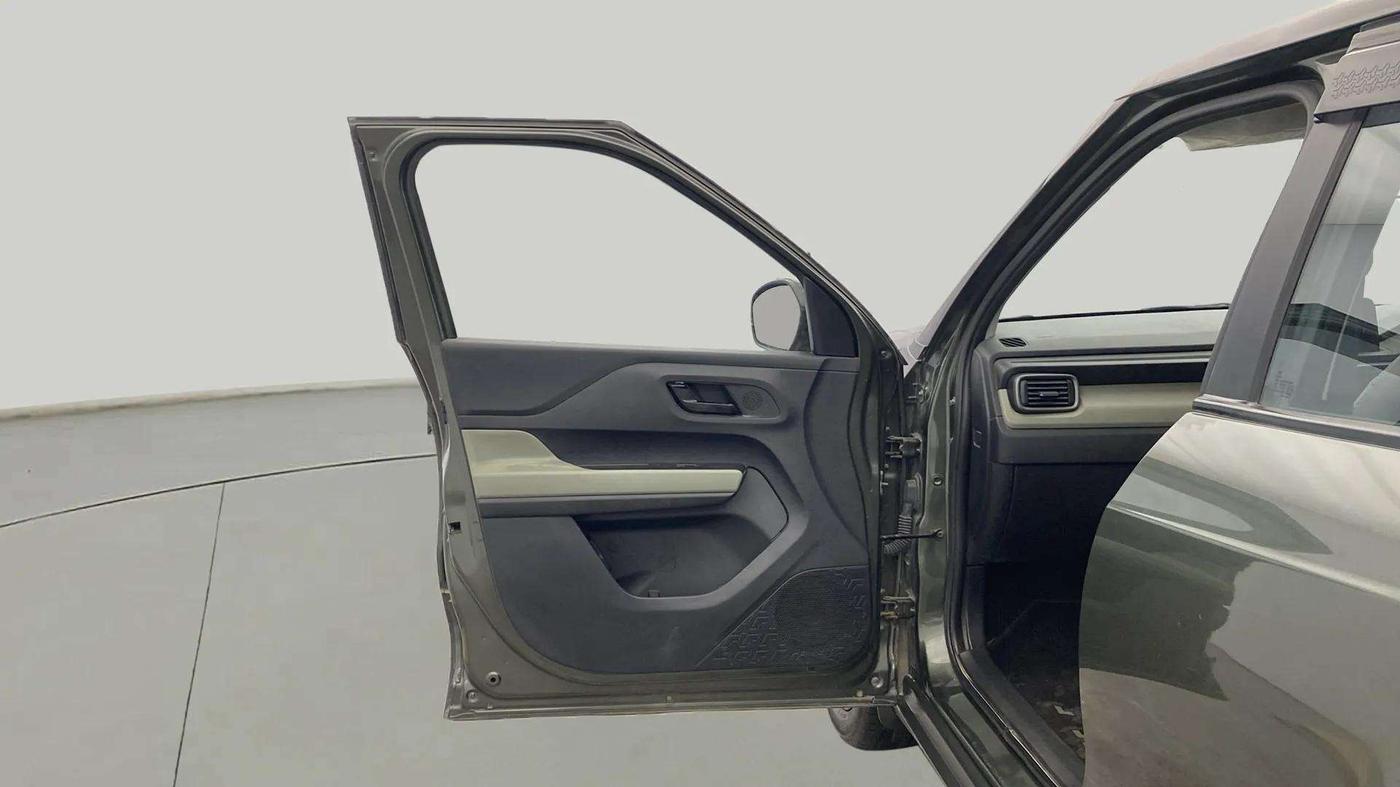 2023 Tata PUNCH ACCOMPLISHED MT CAMO EDITION, Petrol, Manual, 33,438 km, LHS Front Door