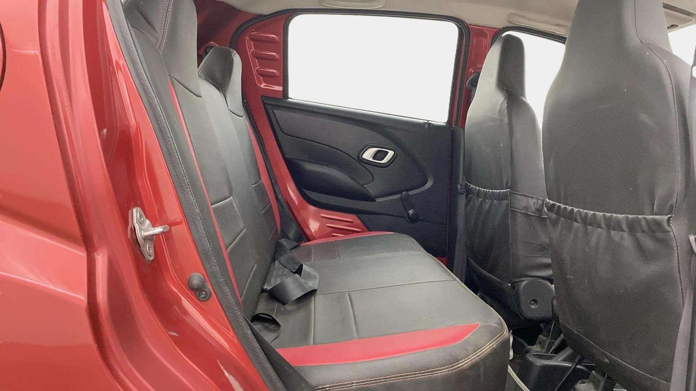 2018 Datsun Redi Go T(O) 1.0 AMT, Petrol, Automatic, 26,927 km, Right Side Rear Door Cabin