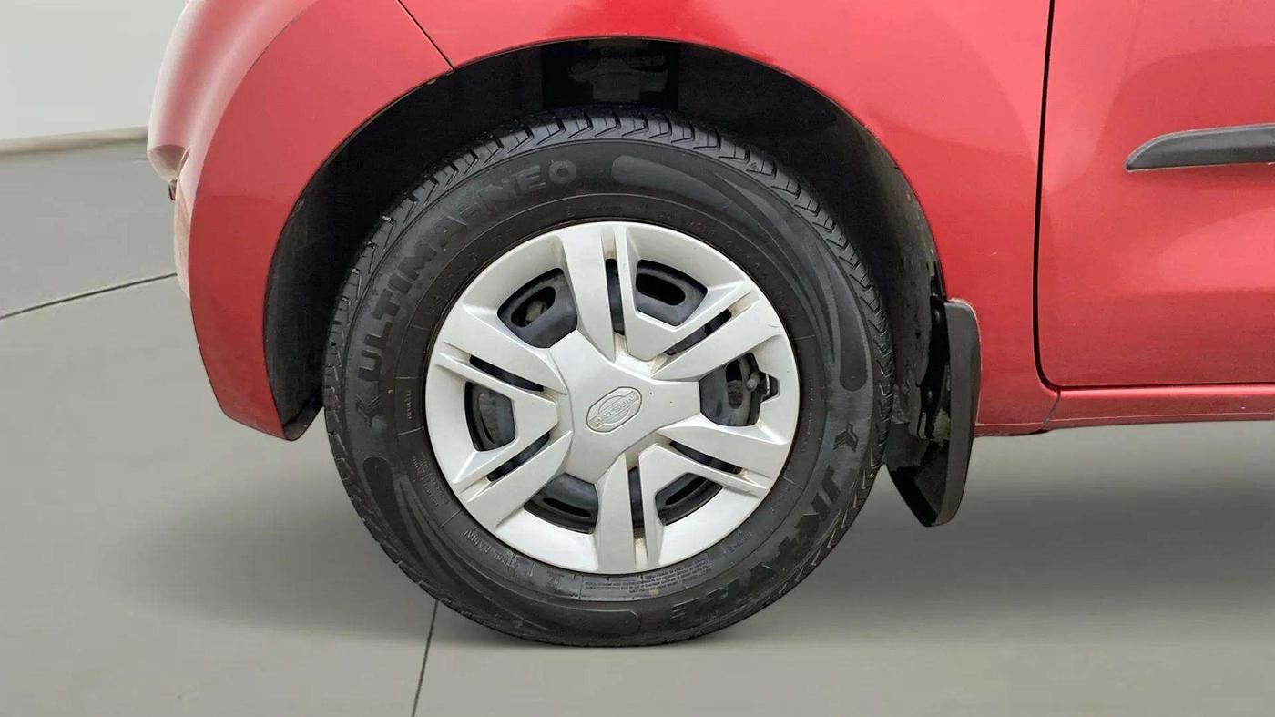 2018 Datsun Redi Go T(O) 1.0 AMT, Petrol, Automatic, 26,927 km, Left Front Wheel