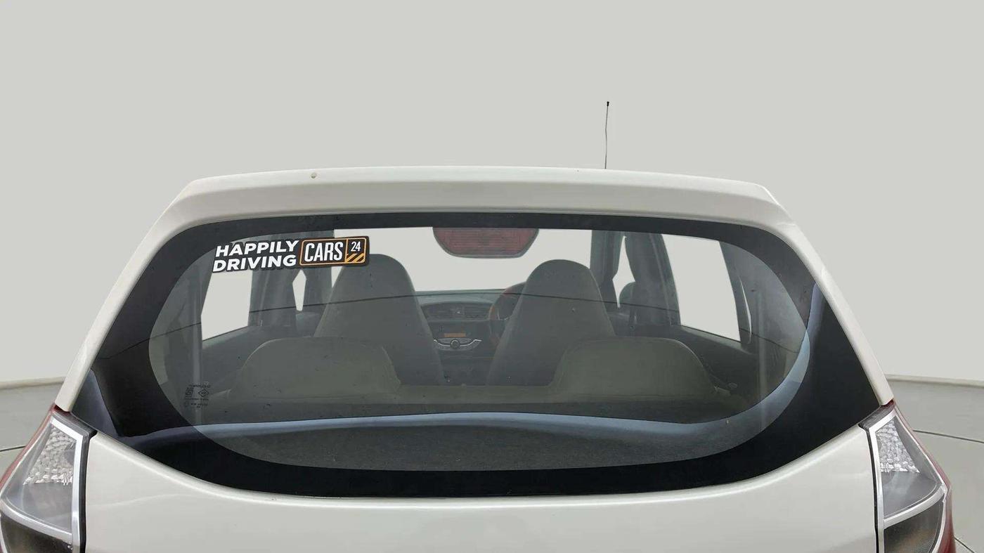 2017 Maruti Alto K10 VXI, Petrol, Manual, 61,279 km, Rear Windshield