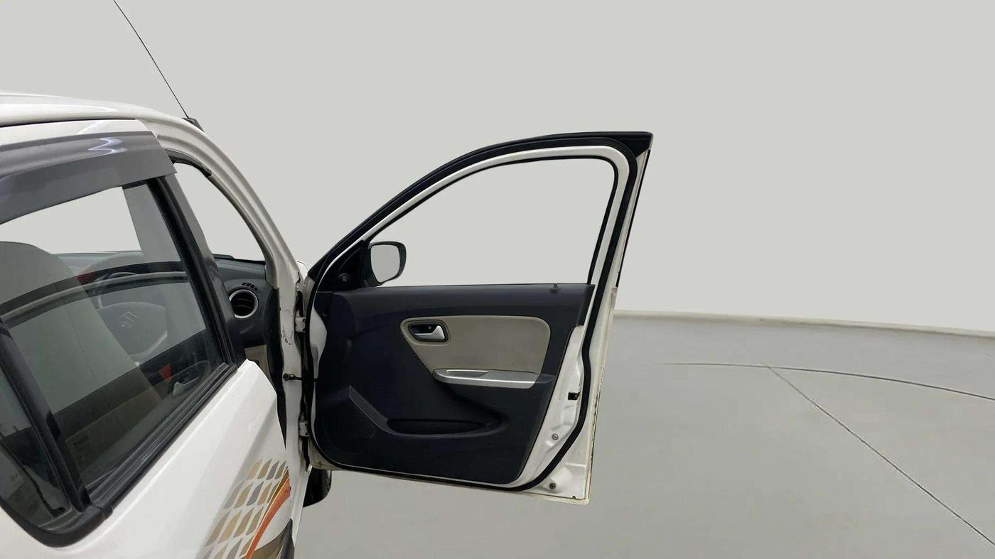 2017 Maruti Alto K10 VXI, Petrol, Manual, 61,279 km, RHS Front Door