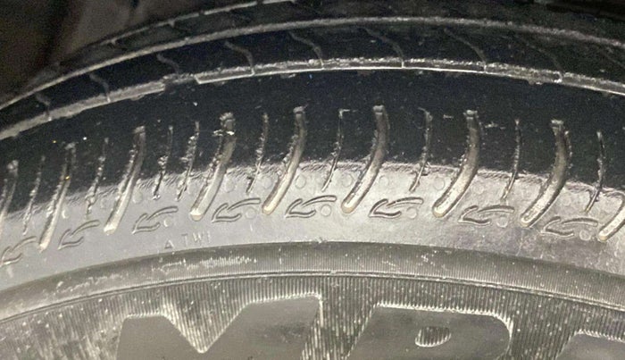 2022 Maruti New Wagon-R ZXI PLUS 1.2, Petrol, Manual, 31,508 km, Left Rear Tyre Tread