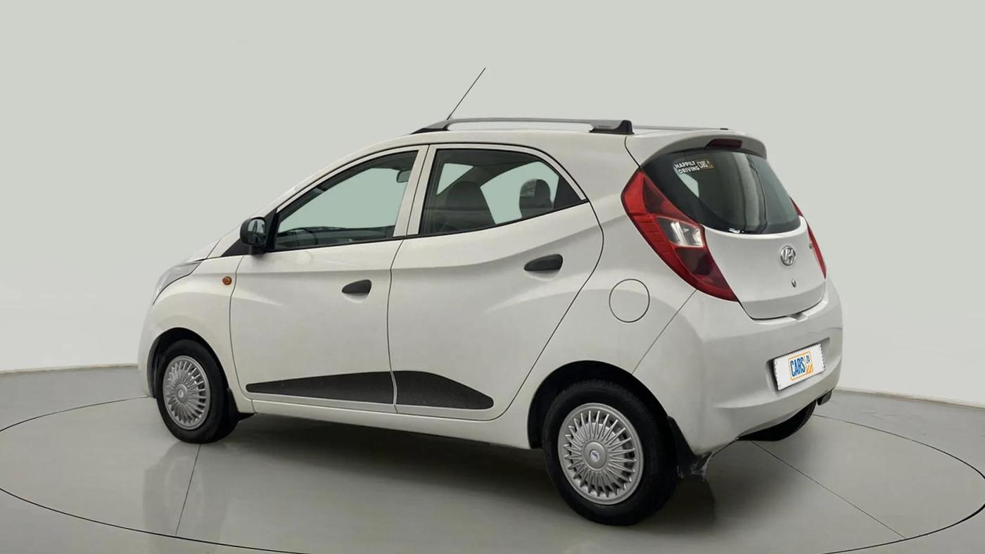 2017 Hyundai Eon ERA + SE, Petrol, Manual, 32,394 km, Left Back Diagonal