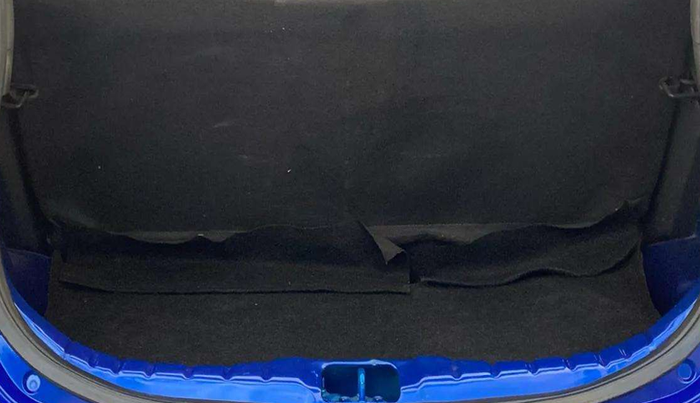 2014 Hyundai Eon D-LITE+, Petrol, Manual, 31,043 km, Boot Inside