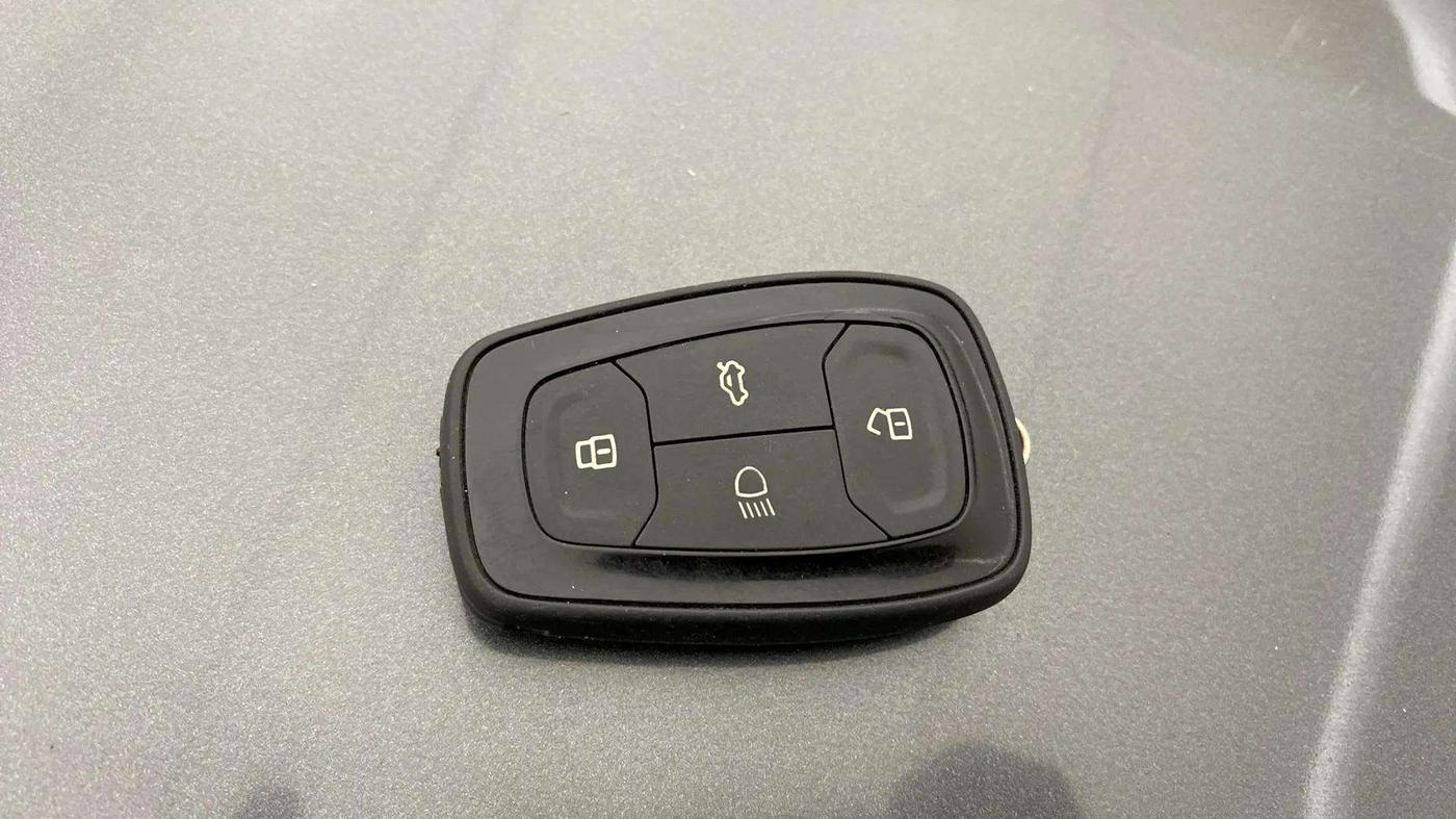 2022 Tata TIGOR XZ CNG, CNG, Manual, 45,893 km, Key Close Up