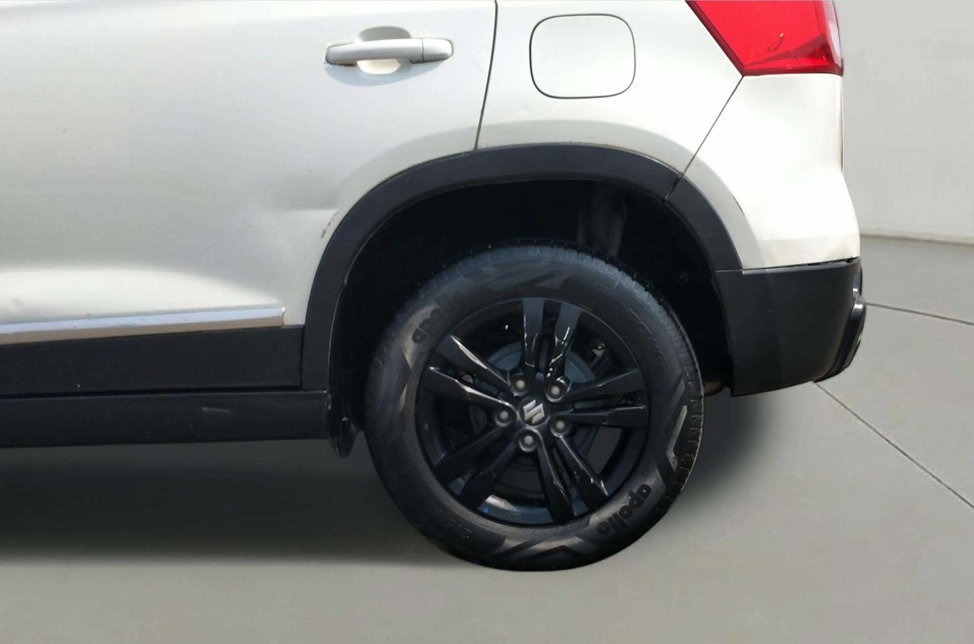 2019 Maruti Vitara Brezza ZDI, Diesel, Manual, 1,05,859 km, Left Rear Wheel