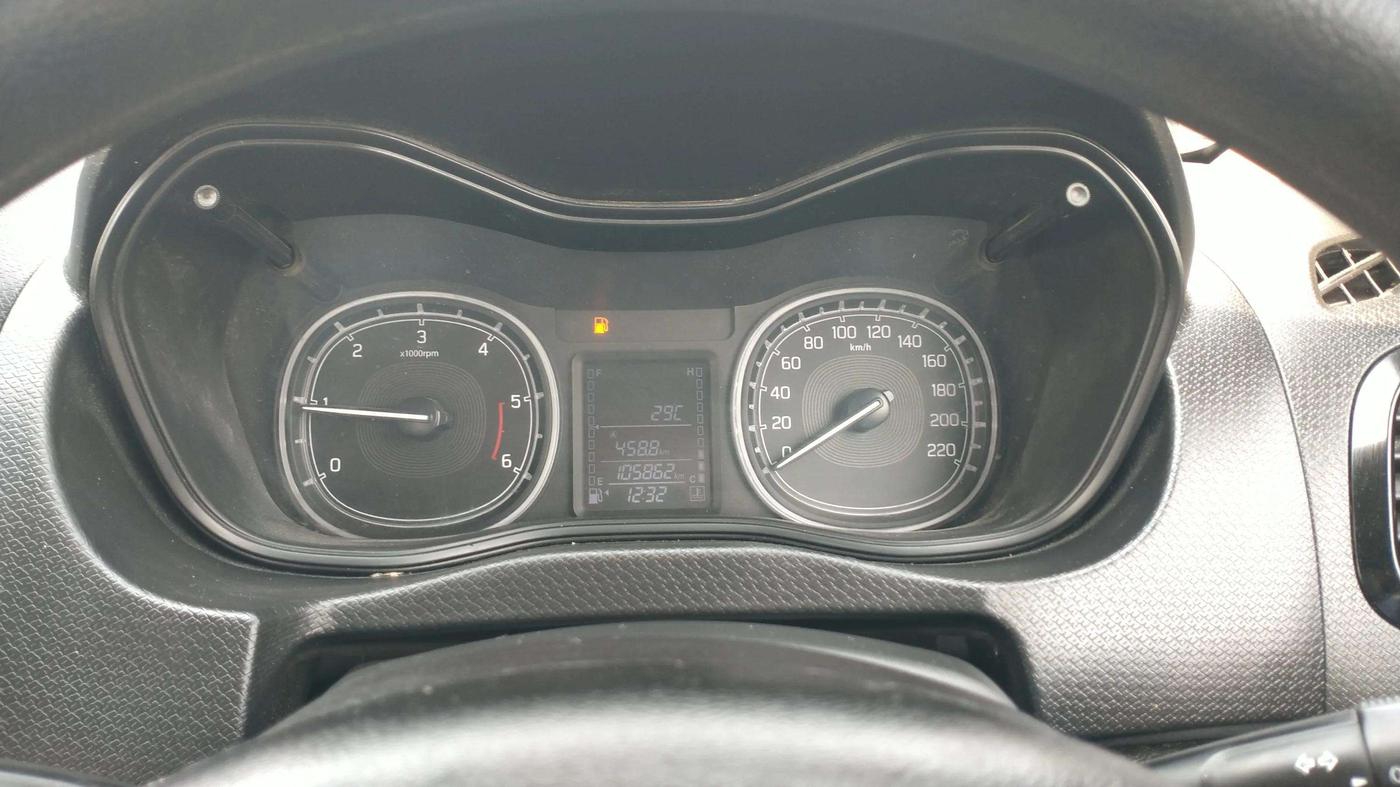 2019 Maruti Vitara Brezza ZDI, Diesel, Manual, 1,05,859 km, Odometer Image