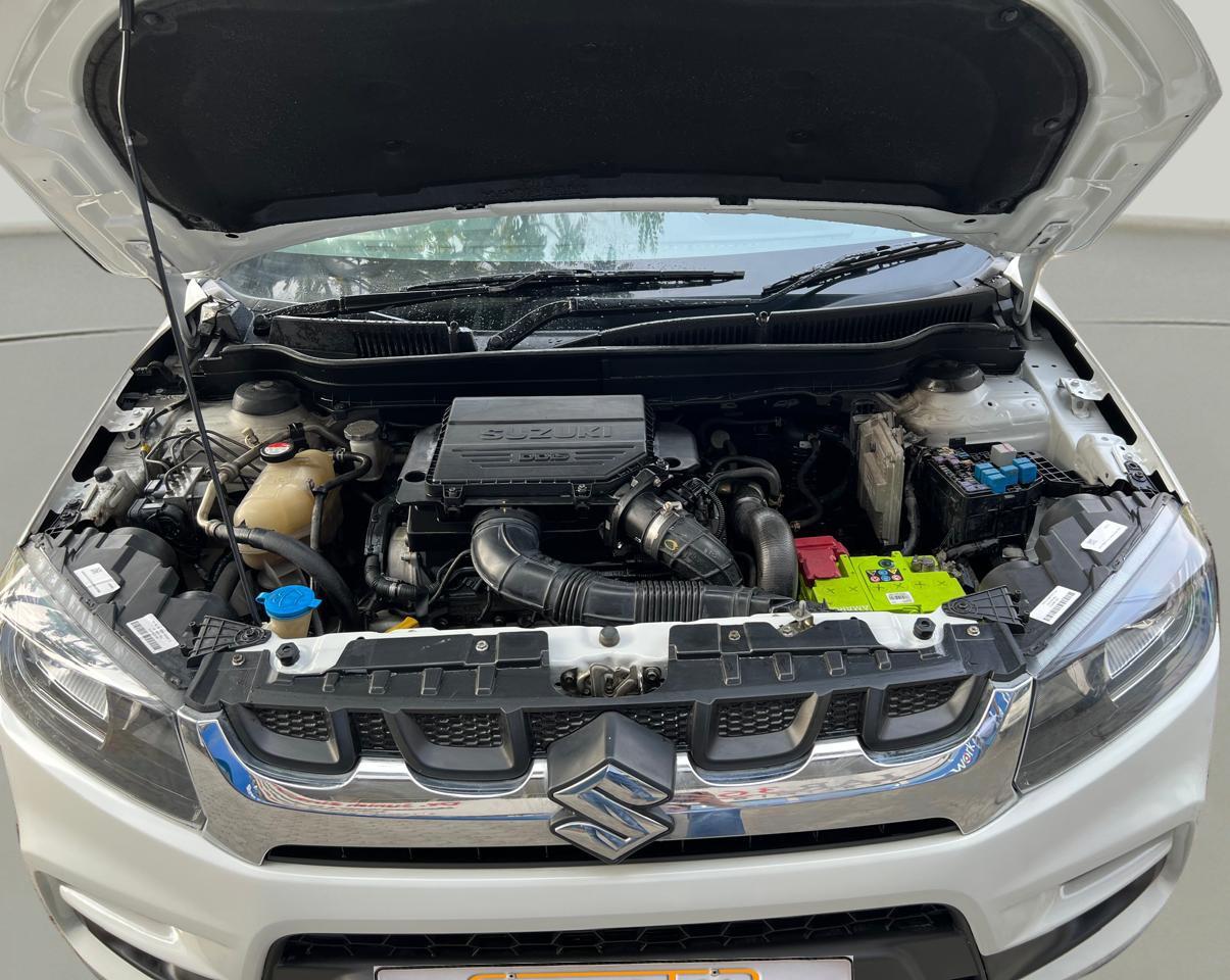 2019 Maruti Vitara Brezza ZDI, Diesel, Manual, 1,05,859 km, Open Bonet