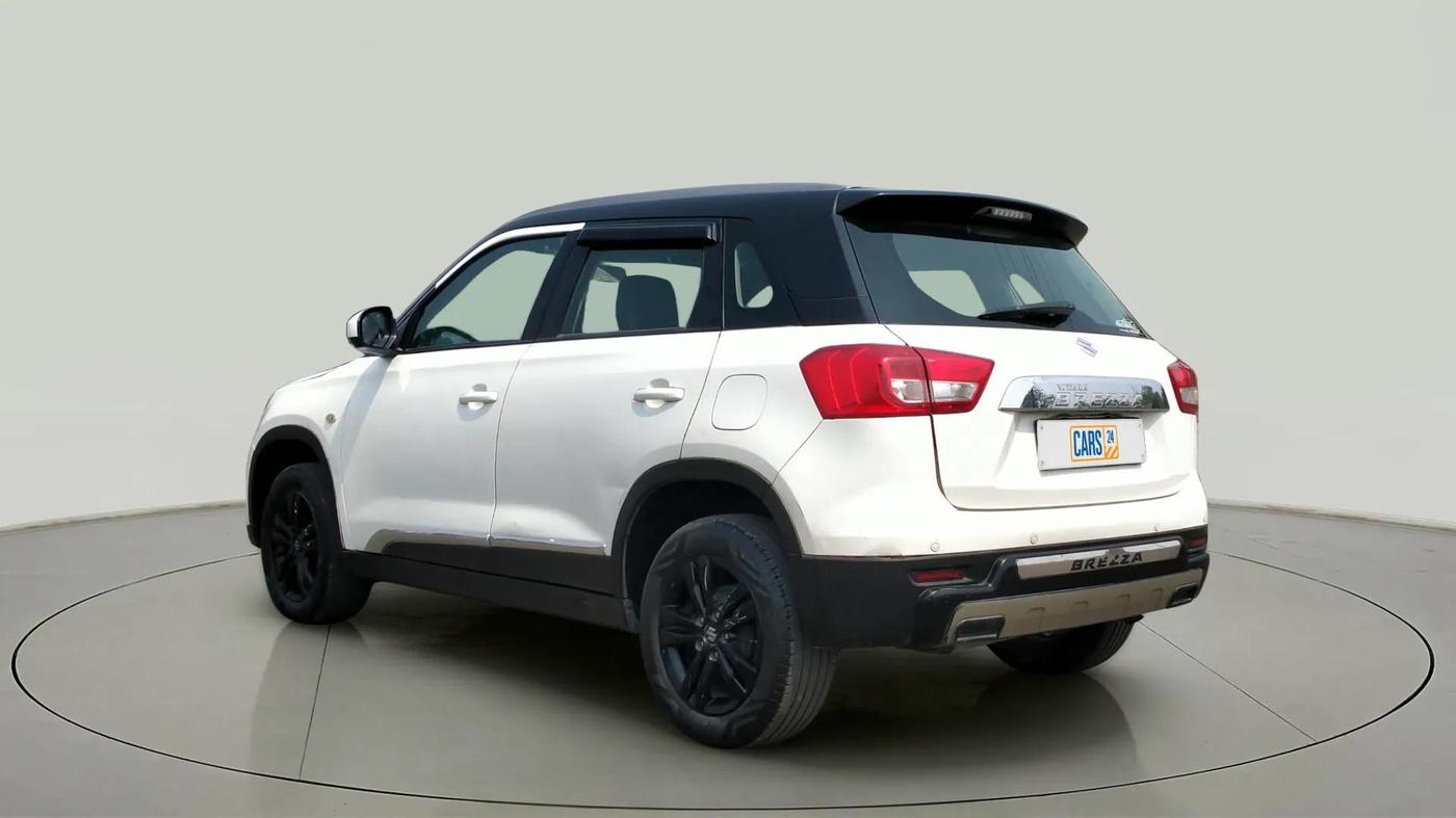 2019 Maruti Vitara Brezza ZDI, Diesel, Manual, 1,05,859 km, Left Back Diagonal