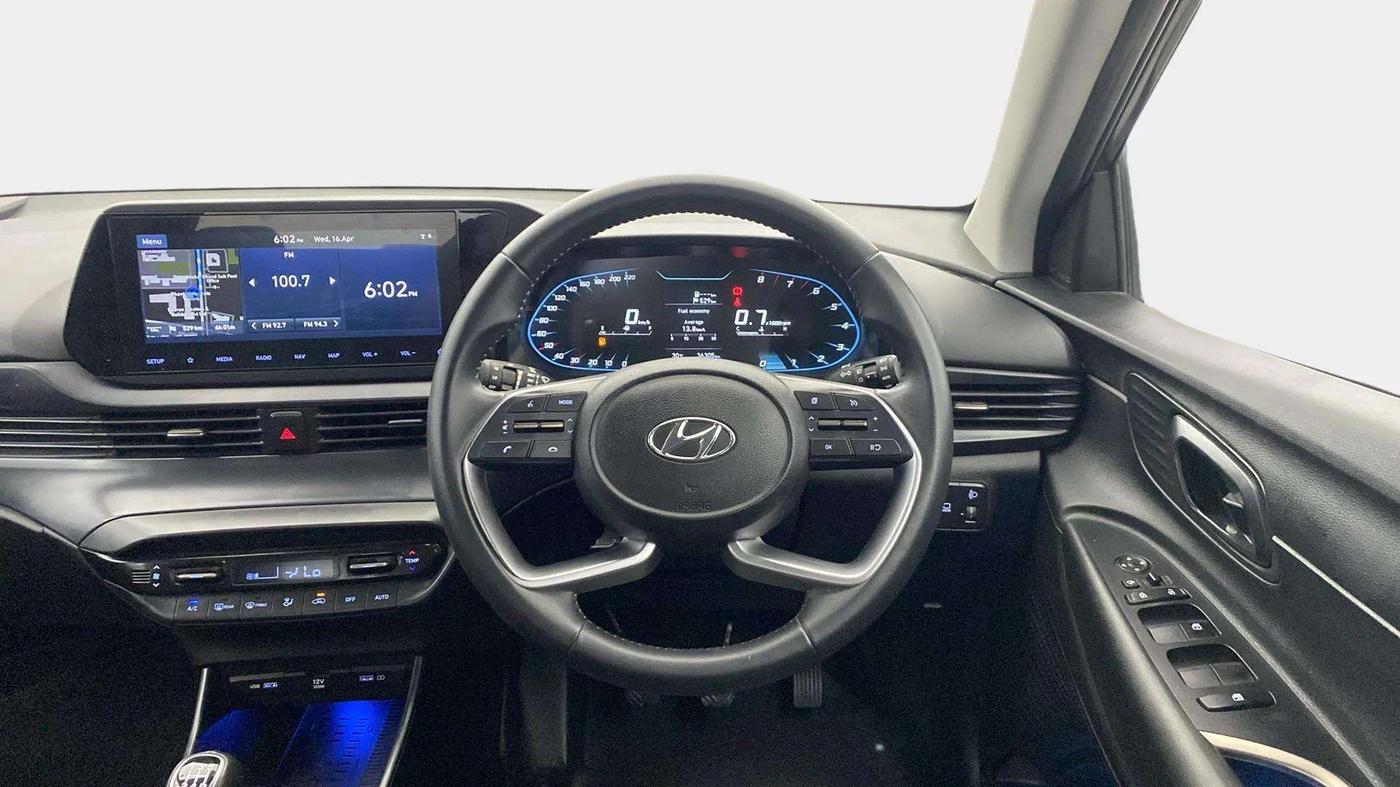 2022 Hyundai NEW I20 ASTA (O) 1.2 MT, Petrol, Manual, 36,319 km, Steering Wheel Close Up
