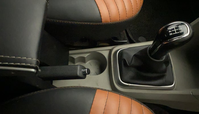 2016 Tata Tiago XZ PETROL, Petrol, Manual, 34,961 km, Gear Lever