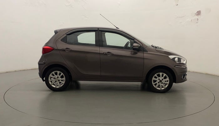 2016 Tata Tiago XZ PETROL, Petrol, Manual, 34,961 km, Right Side