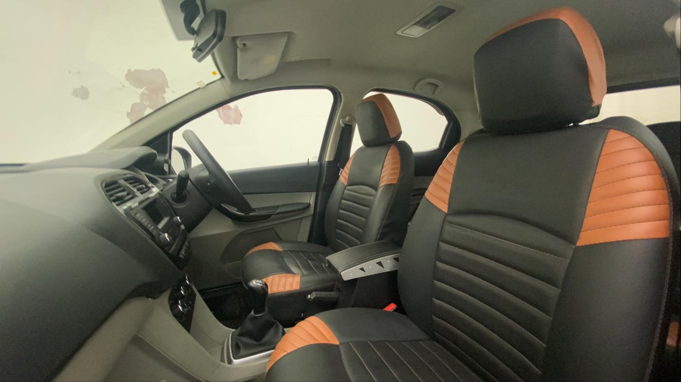 2016 Tata Tiago XZ PETROL, Petrol, Manual, 34,961 km, Right Side Front Door Cabin