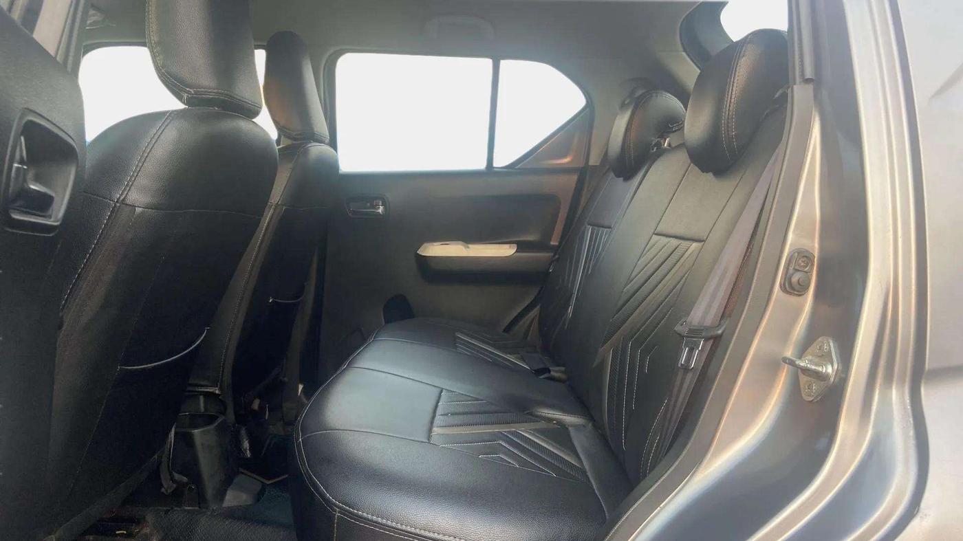 2017 Maruti IGNIS DELTA 1.2, Petrol, Manual, 70,849 km, Right Side Rear Door Cabin