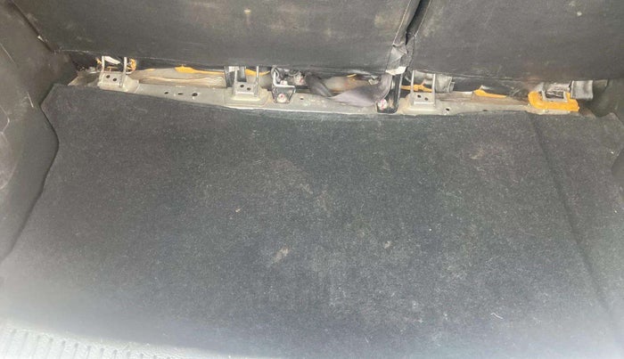 2017 Maruti IGNIS DELTA 1.2, Petrol, Manual, 70,849 km, Boot Inside