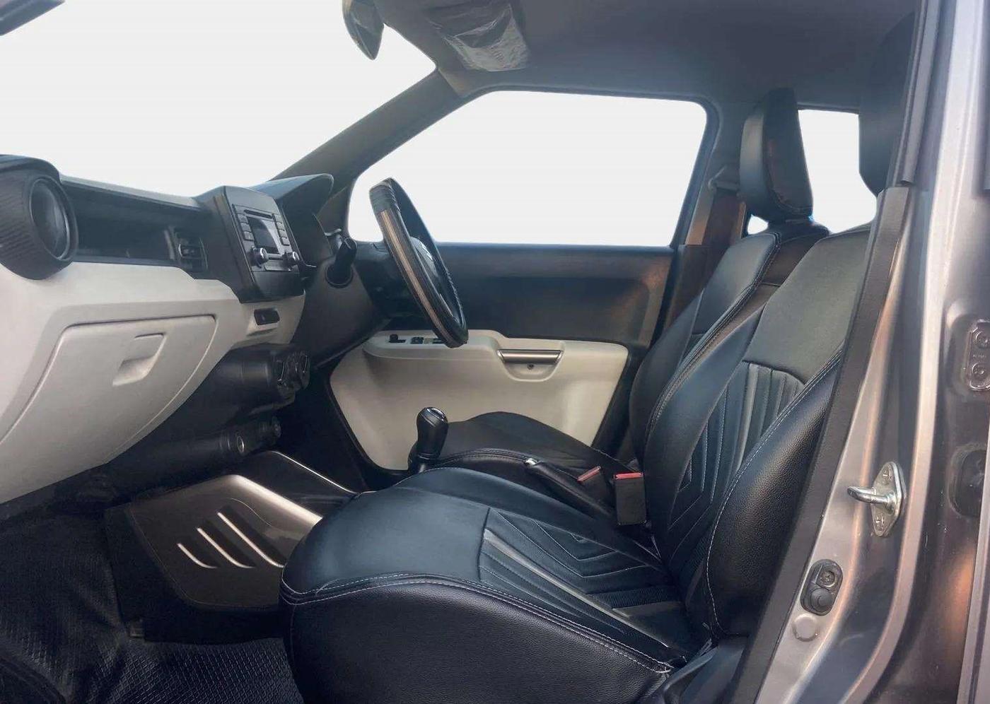 2017 Maruti IGNIS DELTA 1.2, Petrol, Manual, 70,849 km, Right Side Front Door Cabin