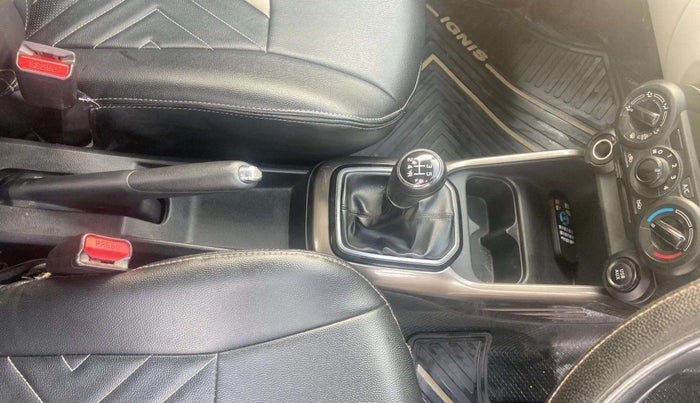 2017 Maruti IGNIS DELTA 1.2, Petrol, Manual, 70,849 km, Gear Lever