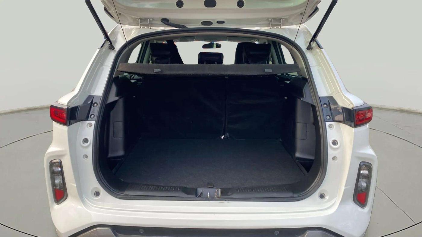2023 Toyota URBAN CRUISER HYRYDER E NEO DRIVE, Petrol, Manual, 20,458 km, Boot Inside