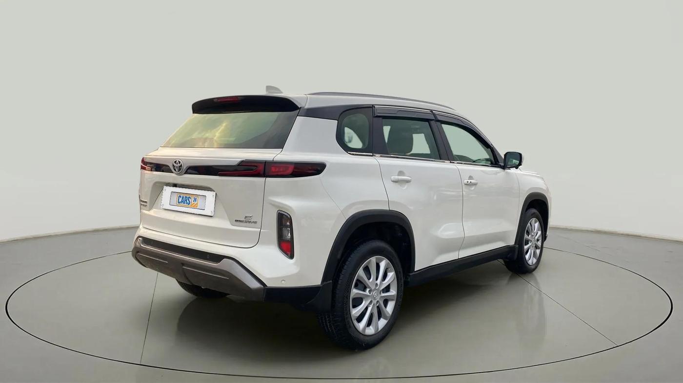 2023 Toyota URBAN CRUISER HYRYDER E NEO DRIVE, Petrol, Manual, 20,458 km, Right Back Diagonal