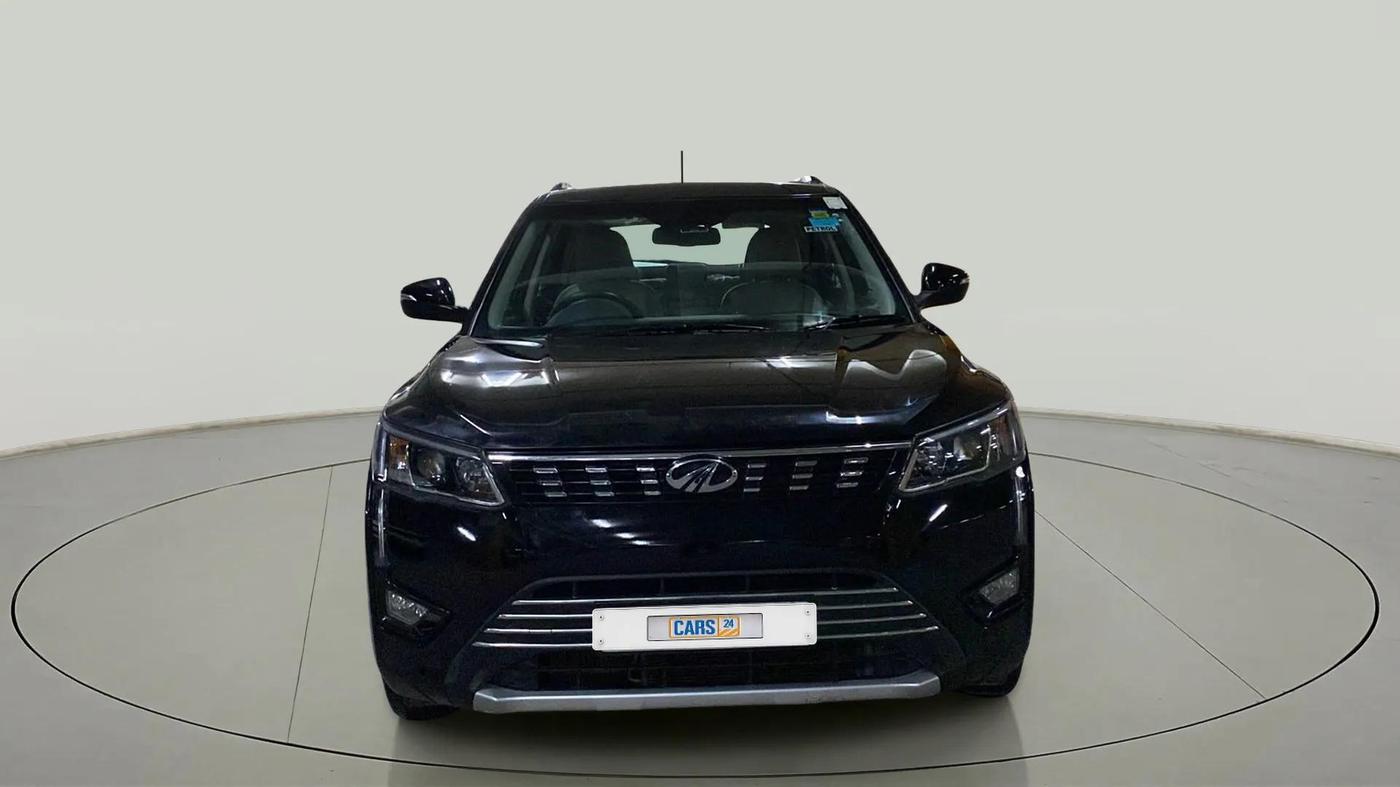 2021 Mahindra XUV300 W8 (O) 1.2 PETROL, Petrol, Manual, 26,722 km, Front