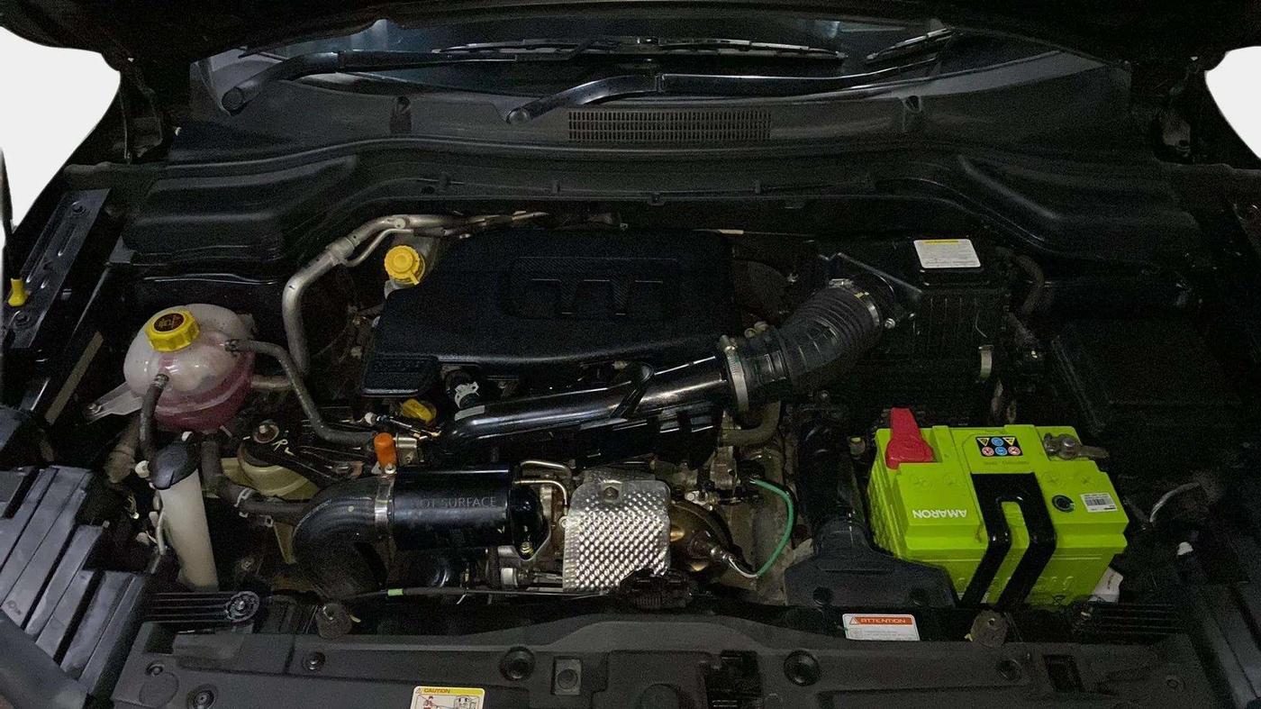2021 Mahindra XUV300 W8 (O) 1.2 PETROL, Petrol, Manual, 26,722 km, Open Bonet