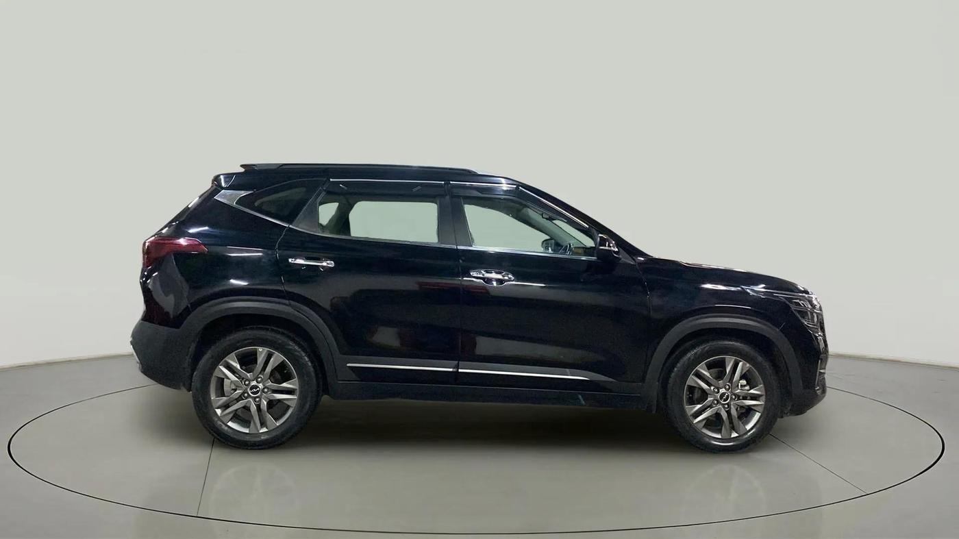 2022 KIA SELTOS HTX 1.5 PETROL, Petrol, Manual, 37,758 km, Right Side View