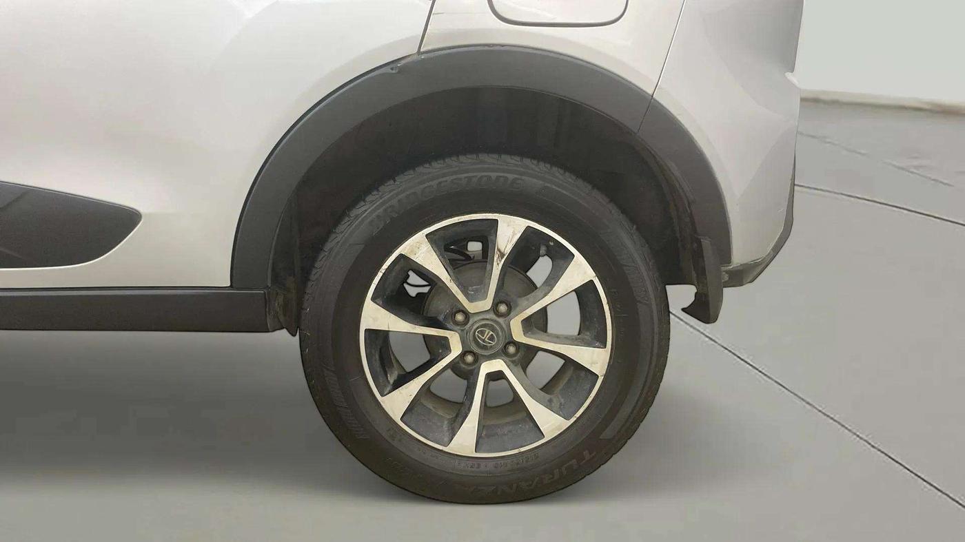 2021 Tata NEXON XZ PLUS PETROL, Petrol, Manual, 33,777 km, Left Rear Wheel