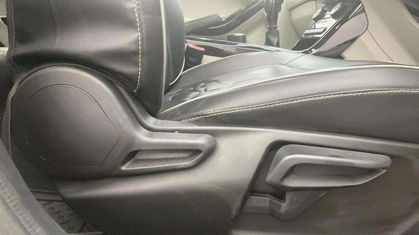2021 Tata NEXON XZ PLUS PETROL, Petrol, Manual, 33,777 km, Driver Side Adjustment Panel