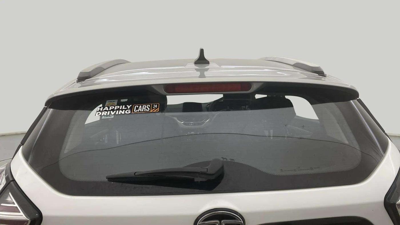2021 Tata NEXON XZ PLUS PETROL, Petrol, Manual, 33,777 km, Rear Windshield