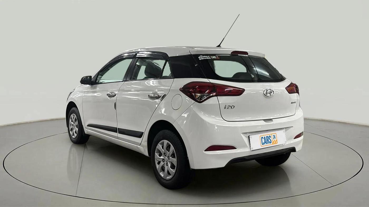 2017 Hyundai Elite i20 SPORTZ 1.2, Petrol, Manual, 64,182 km, Left Back Diagonal